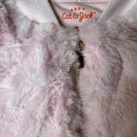 Cat & Jack Baby Pink Faux Fur Jacket Sz 6-9M - Picture 3 of 7